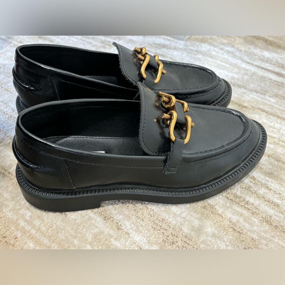 Steve Madden loafers